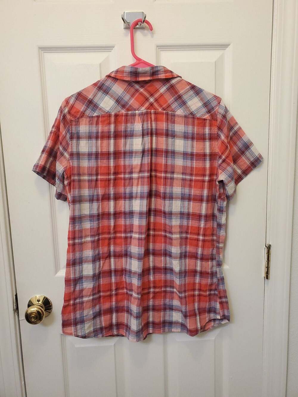 Eddie Bauer Women's Classic Fit Red Plaid Short Sleeve Button-Up Shirt - Picture 6 of 6